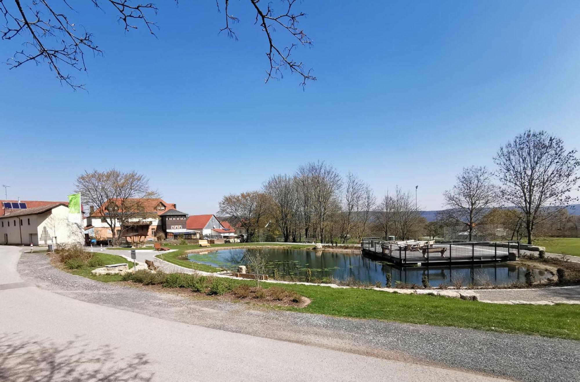 Ferienhaus Vom Bahratal Hausen  Exterior photo